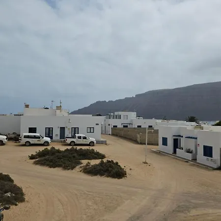 Apartamento La Graciosa- Casa Lapitas Caleta de Sebo Exterior photo